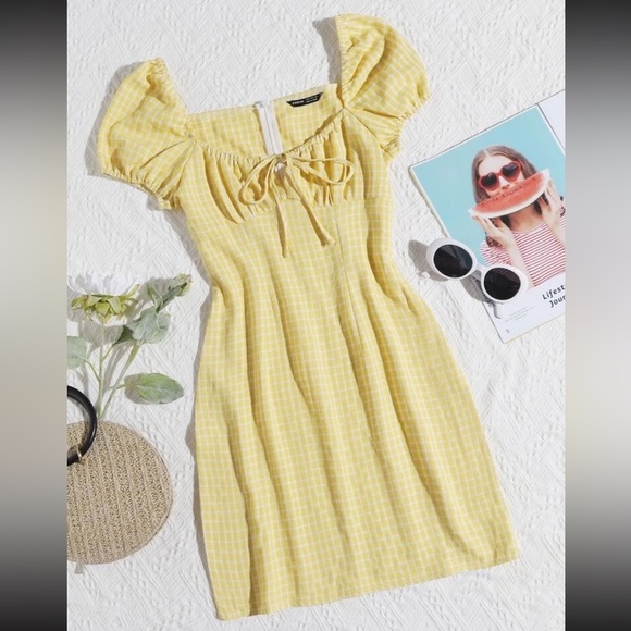 NWOT SHEIN Yellow Puff Sleeve Short Sleeve Gingham Mini Sundress Women’s Small - Picture 1 of 7